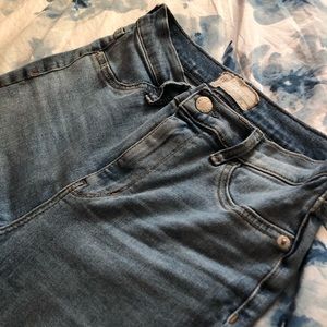Free People mid rise, skinny | Small | Light Blue
